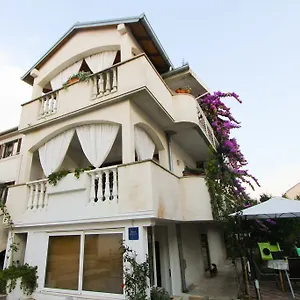 Apartment Petrina, Sveti Filip i Jakov