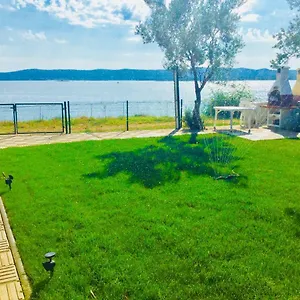 Ferienhaus Camping Bepo, Sveti Filip i Jakov